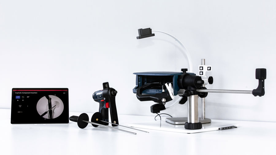 Digitally enhanced hands-on surgical training (DEHST)—from idea to product 